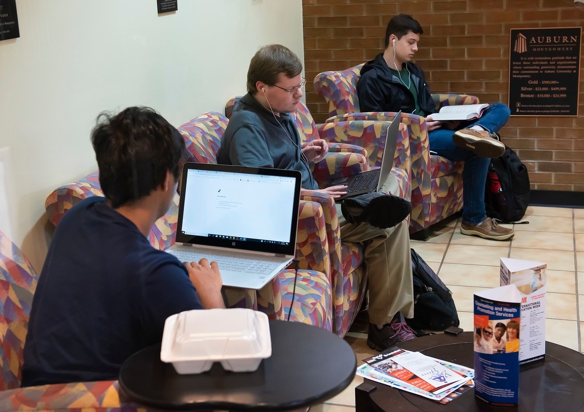 Reading and Disruptive Emotions